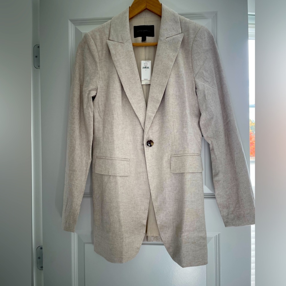 NWT Women linen Banana Republic blazer, size 2.